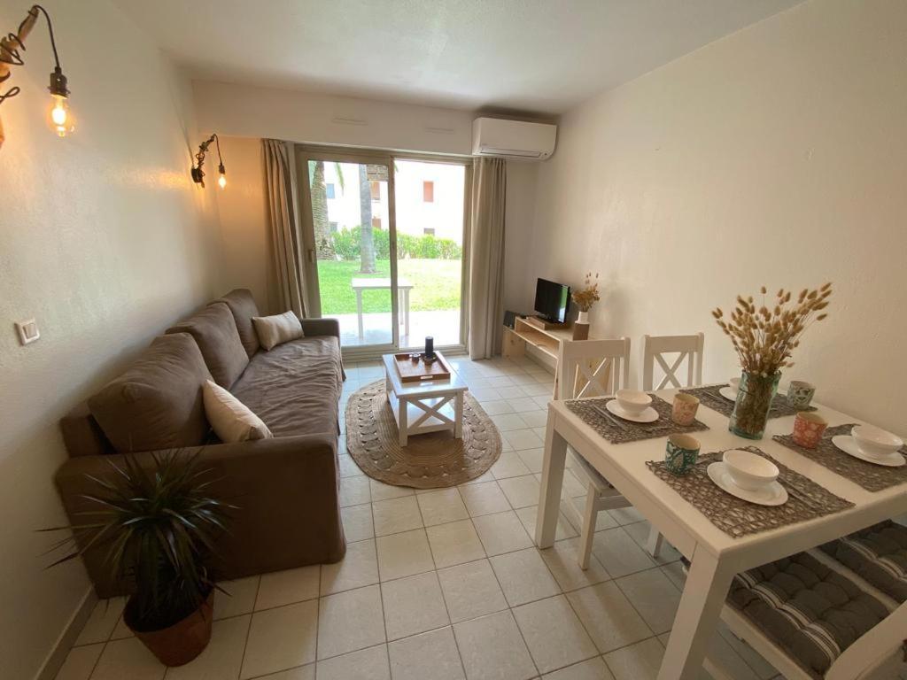 ואלאוריס Appartement Avec Piscine 5 Min A Pieds Des Plages מראה חיצוני תמונה